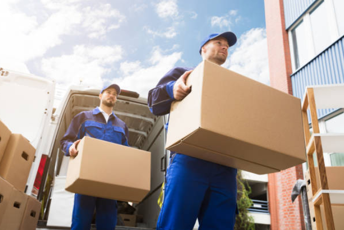 Local Removalists in Melbourne: What to Expect From a Professional Moving Service